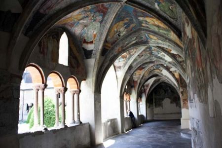 Brixen Kreuzgang