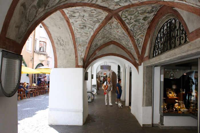Shopping in der Brixener Altstadt Shopping in der Brixener Altstadt